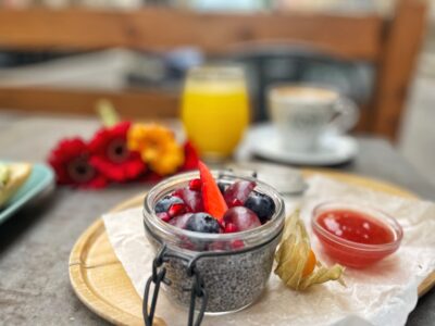 Vegán brunch Budapesten Cosy Café reggeliző ajánlása