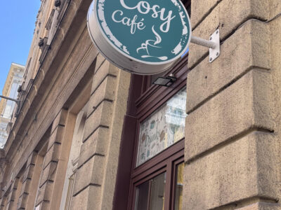 Reggeli a Nyugati pályaudvar közelében – Cosy Café Budapest